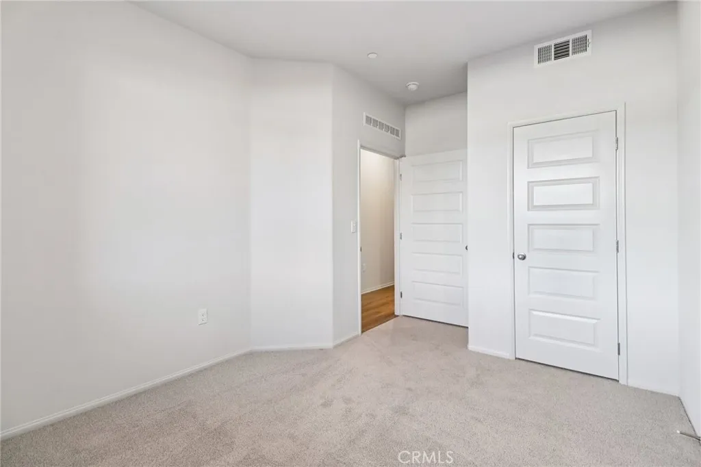 Photo #9: OC25254174 Listing: Photo #9