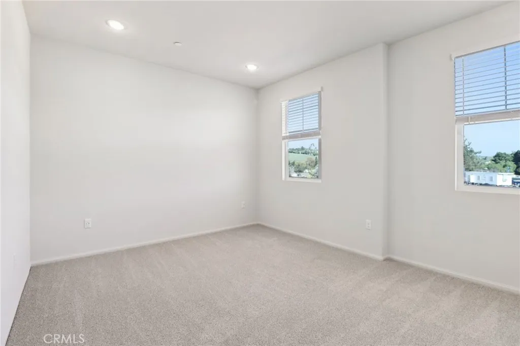 Photo #19: OC25254174 Listing: Photo #19