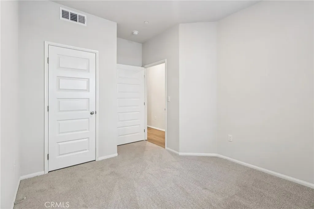 https://cdn.realtyfeed.com/cdn/127/306589797/bd78d43b55376e7145c9745e578758d9.webp