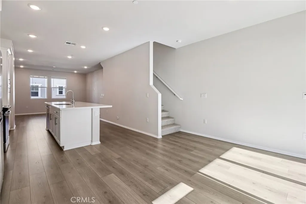 Photo #9: OC25254176 Listing: Photo #9