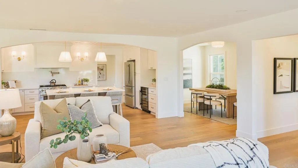 https://cdn.realtyfeed.com/cdn/127/306589975/c62fca3e212bad055b16a50fb19af911.webp
