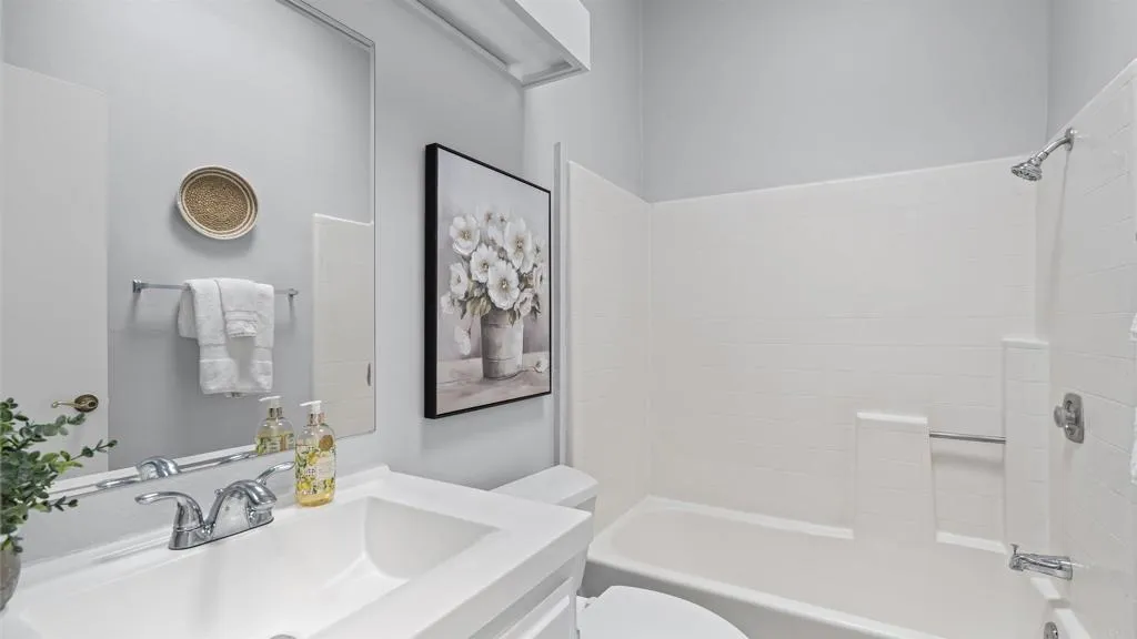 https://cdn.realtyfeed.com/cdn/127/306590110/44ac135d00fdf55a54f31b11615fc619.webp