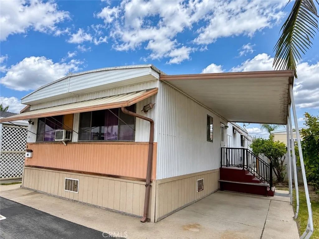 12147 Lakeland Rd Unit 32, Santa Fe Springs, CA 90670 - Photo 2 of 12, Santa Fe Springs, CA