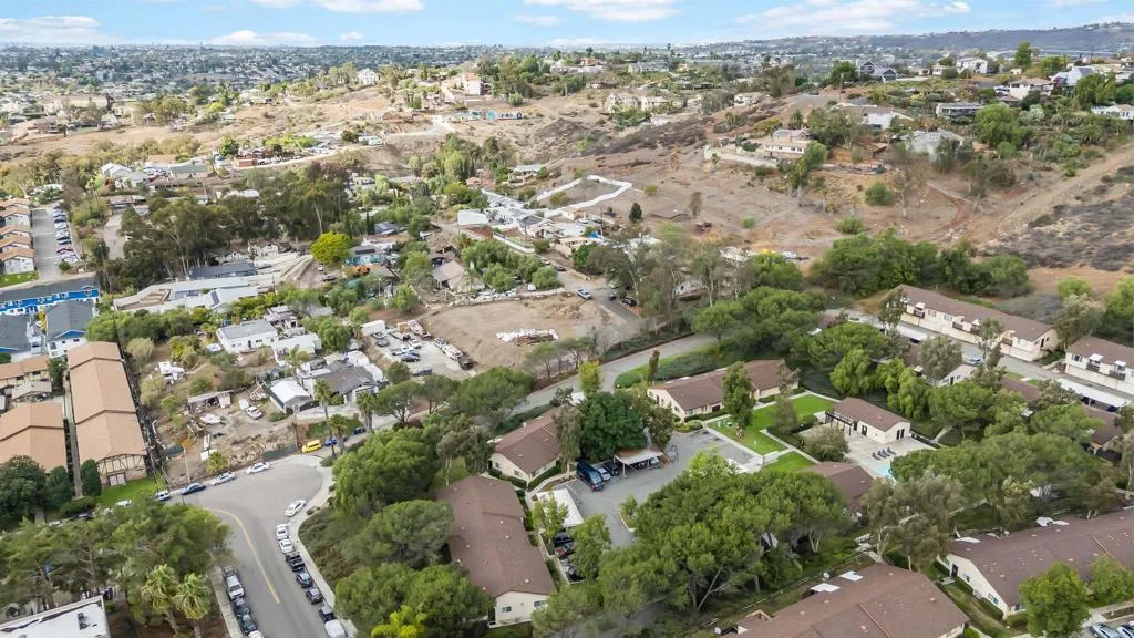 https://cdn.realtyfeed.com/cdn/127/306590281/115f2d746648308d82db242cea914695.webp