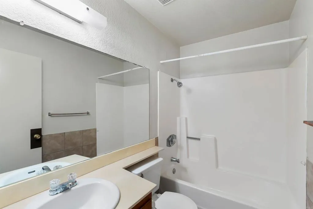 https://cdn.realtyfeed.com/cdn/127/306590281/7a9e48436bdd8f702a5853cc1172e433.webp