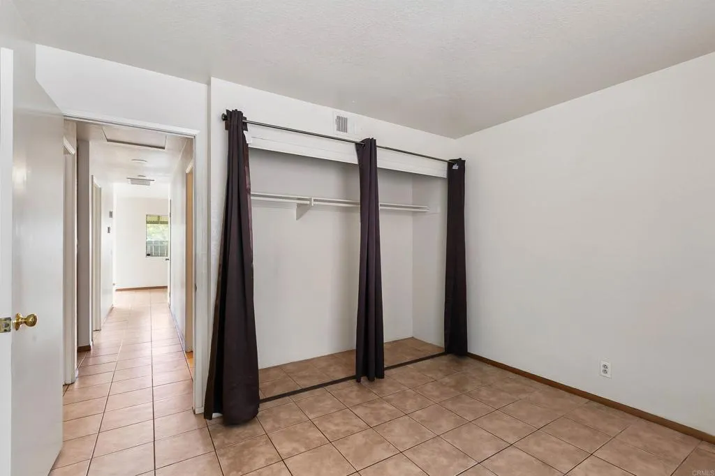 https://cdn.realtyfeed.com/cdn/127/306590281/e3389adf1be0314ac72bb9fdab9427b8.webp