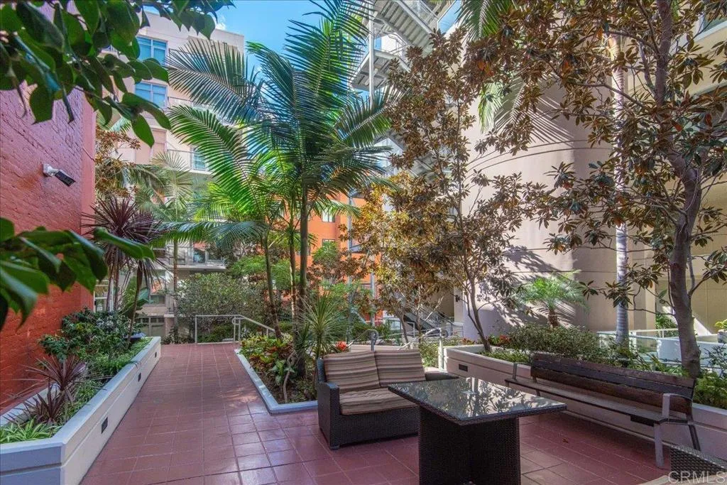 Photo #23: PTP2508639 Listing: Photo #23