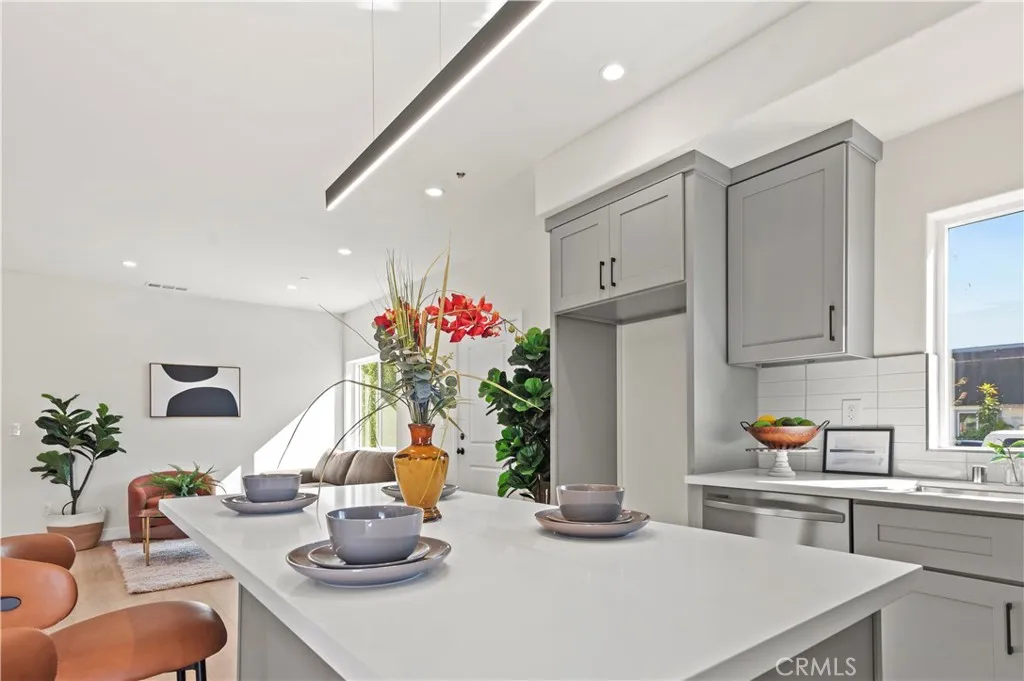 Westminster, CA 92683