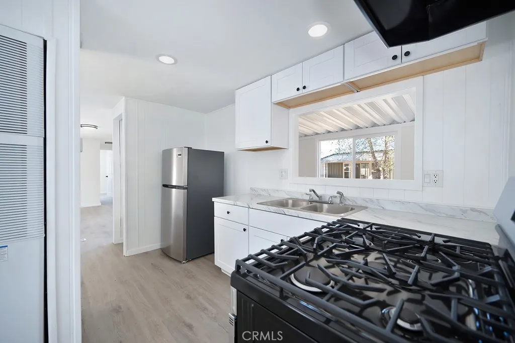 https://cdn.realtyfeed.com/cdn/127/306590346/b29eaf595e297b6b9a34330dee65a94f.webp