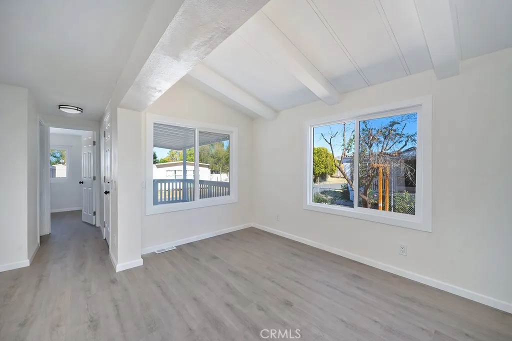 https://cdn.realtyfeed.com/cdn/127/306590346/d26268885583e52094524e89ee26772d.webp