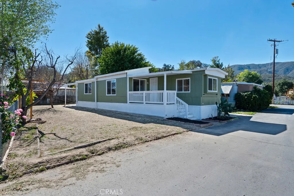 https://cdn.realtyfeed.com/cdn/127/306590346/e9c214c3a7243be68dccb81138dcb3ae.webp