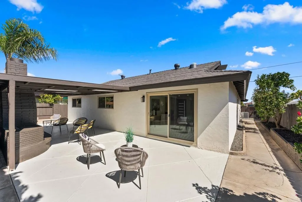 https://cdn.realtyfeed.com/cdn/127/306590455/1af6950b6783fb4f81051ae739525163.webp
