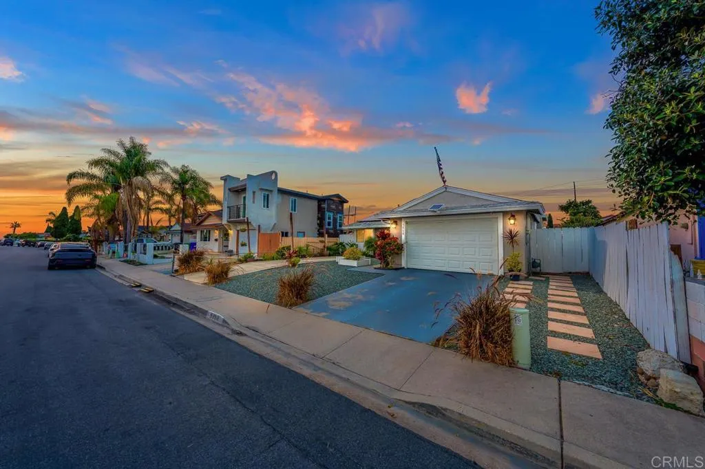 https://cdn.realtyfeed.com/cdn/127/306590460/81016dd8973b3f153468991cbd187099.webp