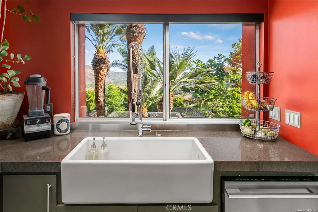 https://cdn.realtyfeed.com/cdn/127/306590505/565c6c738f771f98a9d1ffc45f99c389.webp