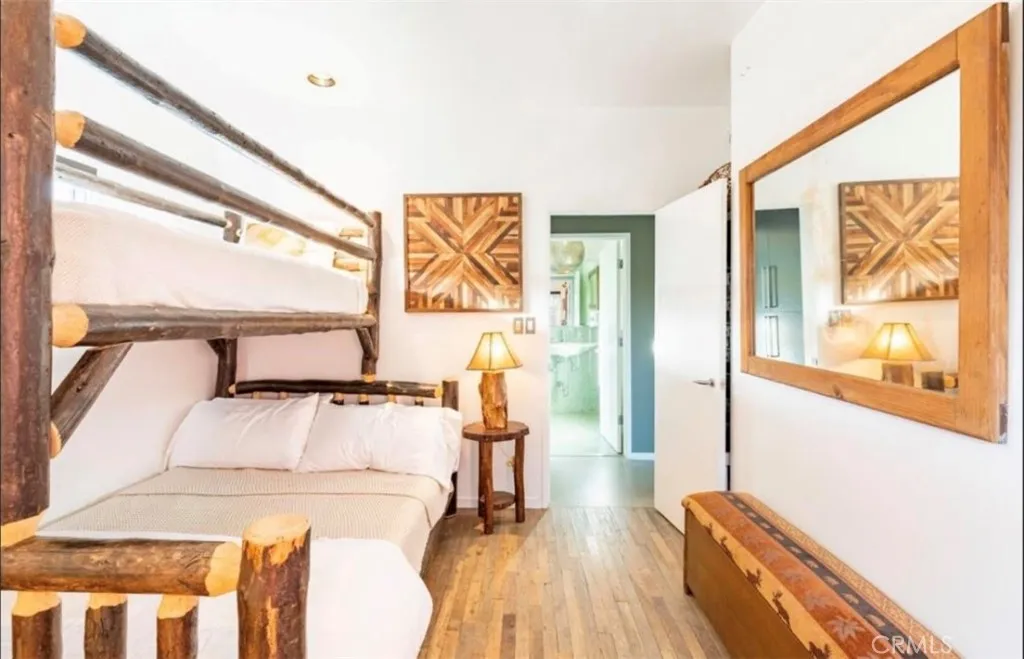 https://cdn.realtyfeed.com/cdn/127/306590505/90c1dc35ff59249b21b626a10283043f.webp