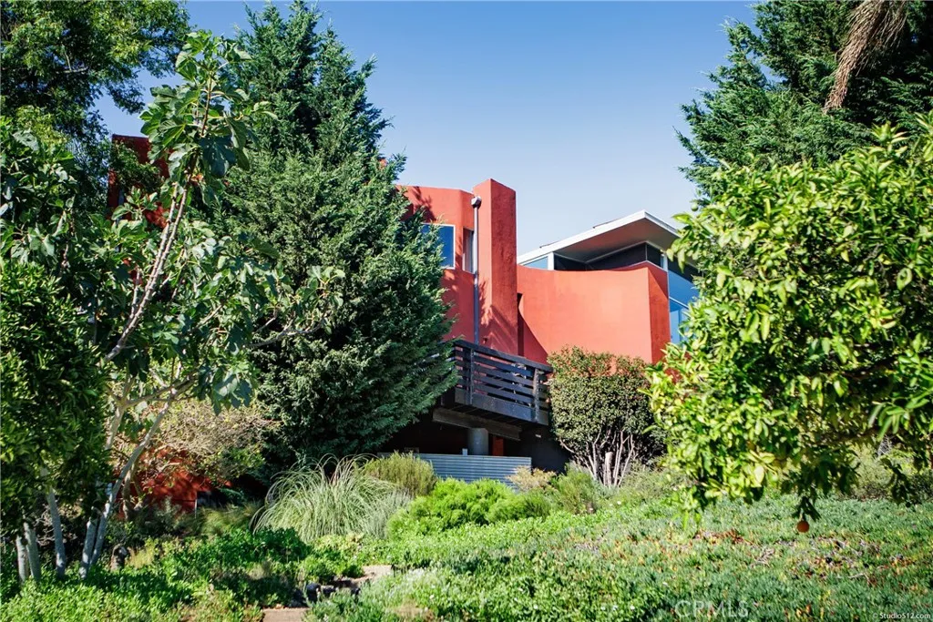 https://cdn.realtyfeed.com/cdn/127/306590505/9a1971de425410f3e62144e9819270b3.webp