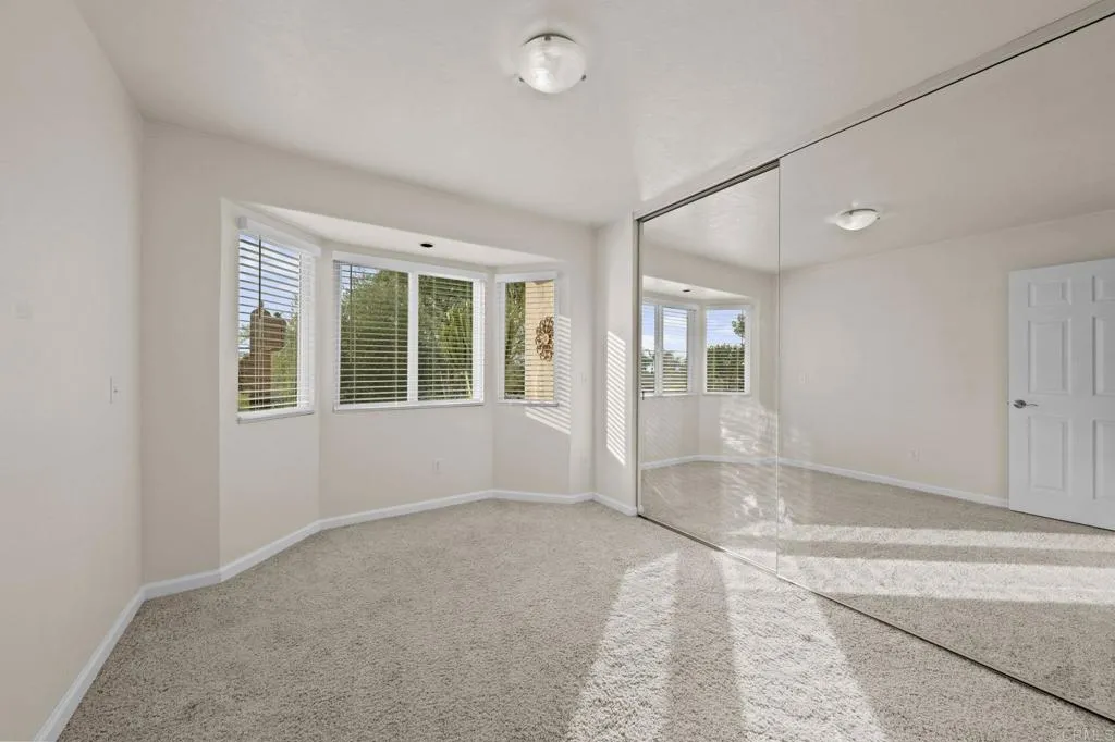 https://cdn.realtyfeed.com/cdn/127/306590634/67061927d5868267457a54606059a59c.webp
