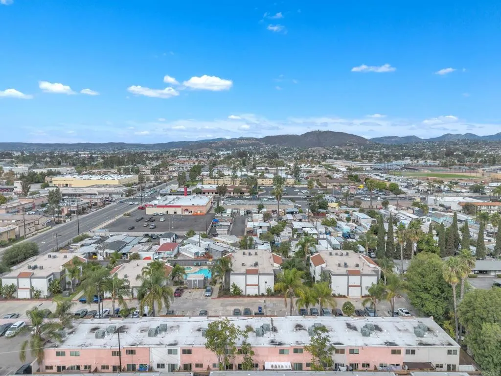 https://cdn.realtyfeed.com/cdn/127/306590920/9c653c21a004094ad29f05ee2200c1b9.webp