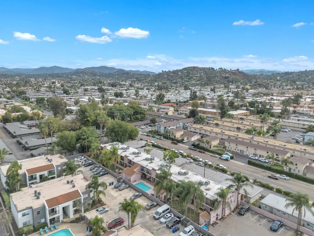 https://cdn.realtyfeed.com/cdn/127/306590920/e9a0aa7eff36f8c6aca89ec691d65035.webp