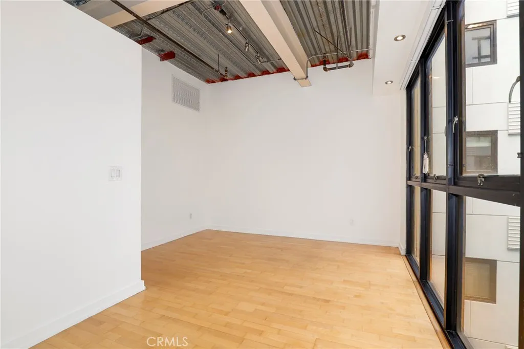 330 11th Street UNIT A503, Los Angeles, CA, 90015