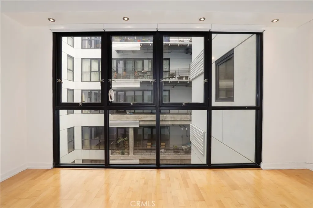 330 11th Street UNIT A503, Los Angeles, CA, 90015