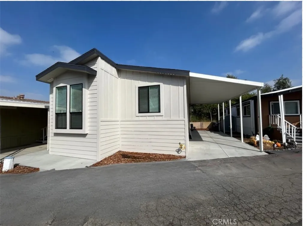 Huntington Beach, CA 92647