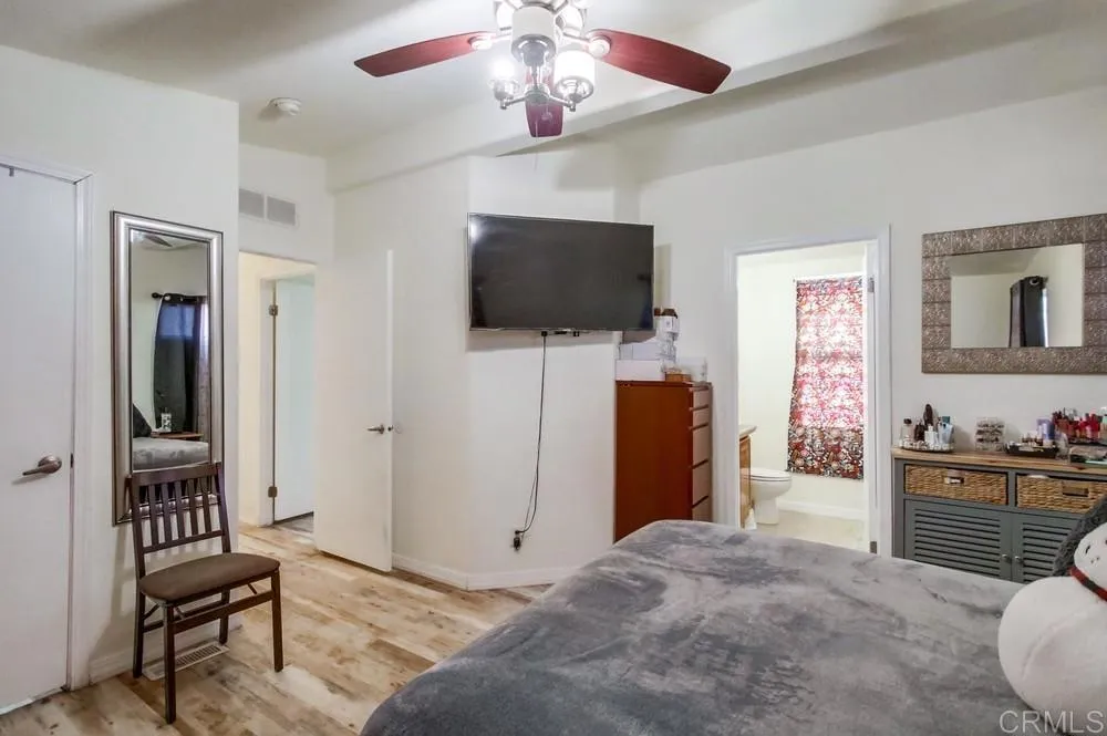 https://cdn.realtyfeed.com/cdn/127/306591025/4d91bc9f41276586ad54f158ea8dd377.webp