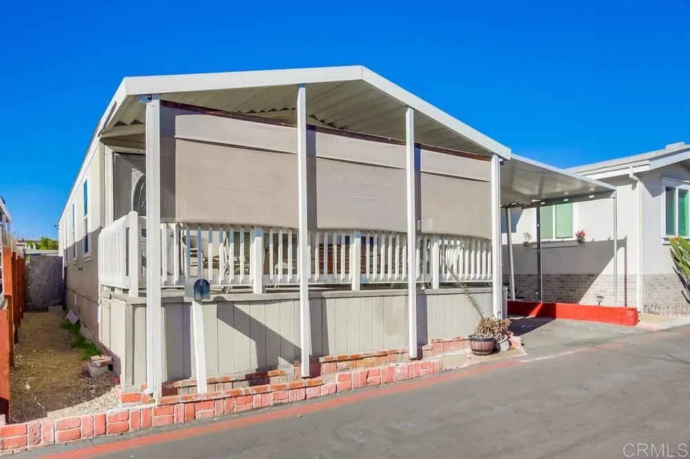 https://cdn.realtyfeed.com/cdn/127/306591025/ad744b724f7ceb4fe436f26b9cee4fba.webp