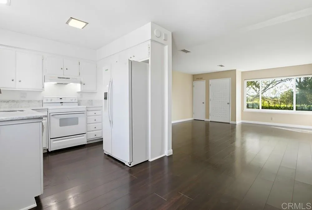 https://cdn.realtyfeed.com/cdn/127/306591051/1a45a5940124c343e0bb501e53e13521.webp