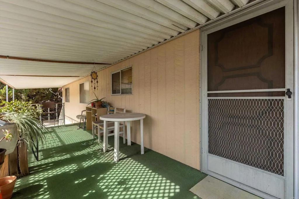 https://cdn.realtyfeed.com/cdn/127/306591070/d1273f13b2ef9a7206c2611398c576c1.webp