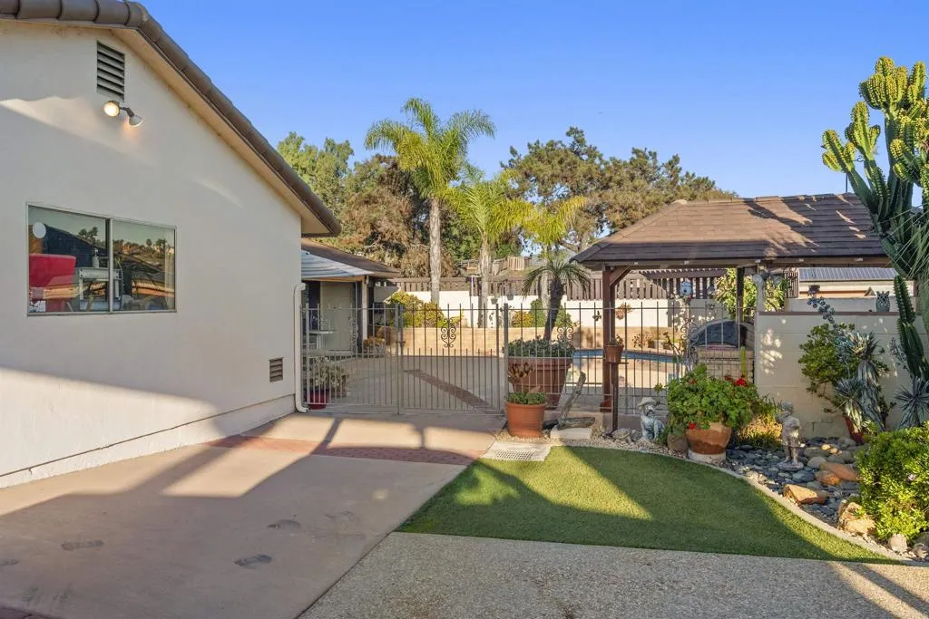 https://cdn.realtyfeed.com/cdn/127/306591122/271cd9711578174a8c1e3c009b27bedd.webp