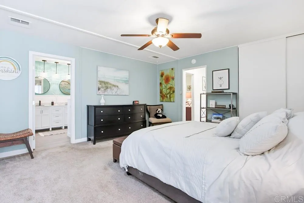 https://cdn.realtyfeed.com/cdn/127/306591158/64ddb896e428de87471814f0f847e254.webp