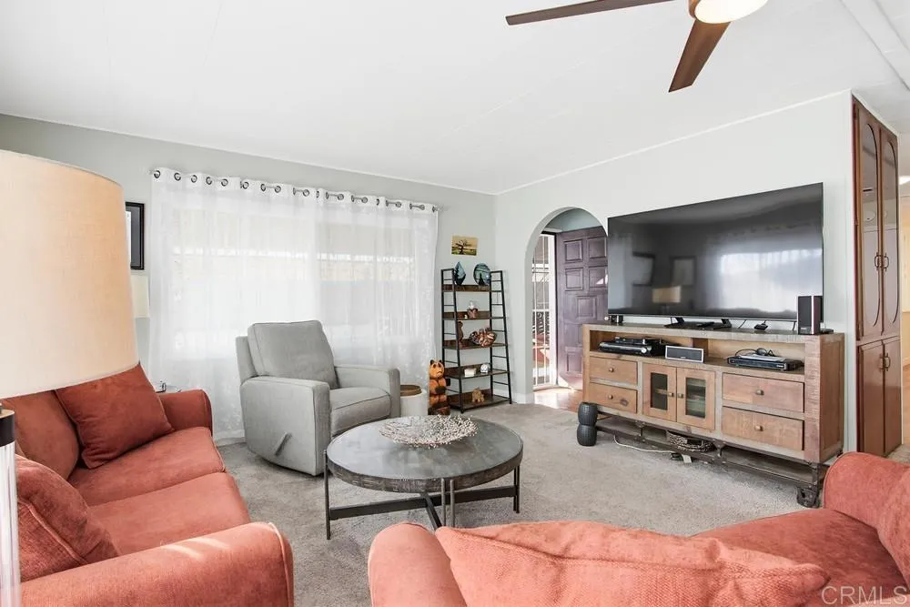 https://cdn.realtyfeed.com/cdn/127/306591158/fbaaf425d38718366b9d0916534527e7.webp