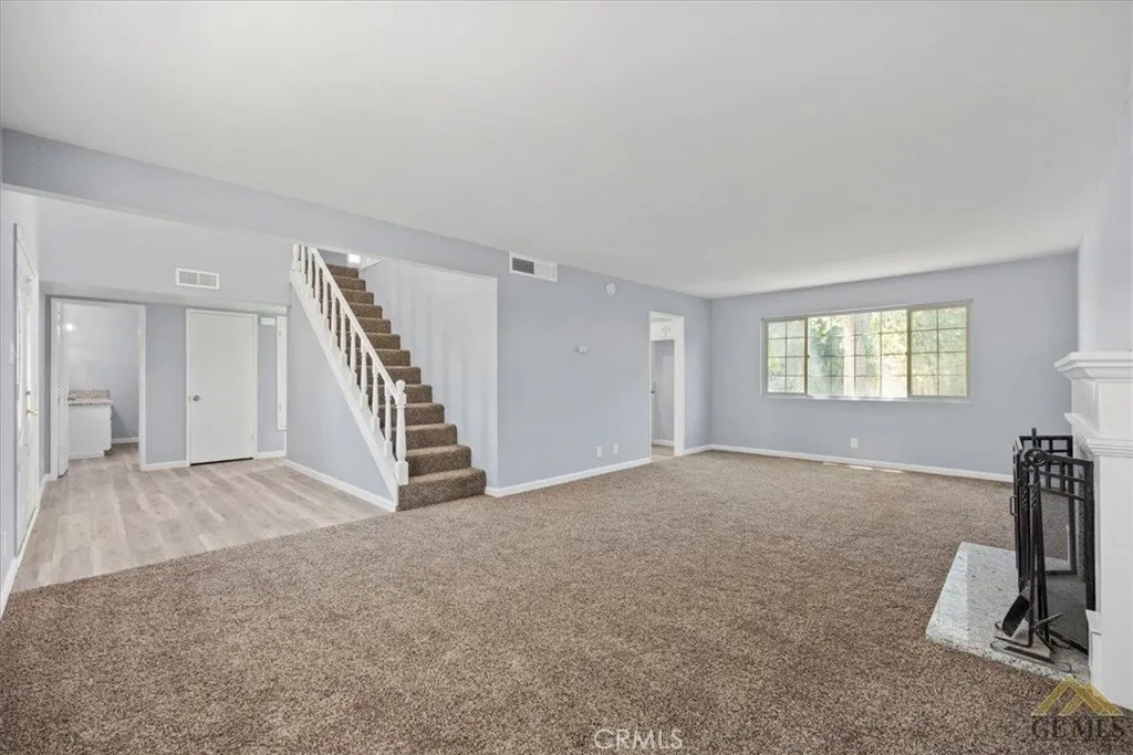 4005 Madrid Avenue, Bakersfield, CA 93309 - Photo 2 of 11, Bakersfield, CA