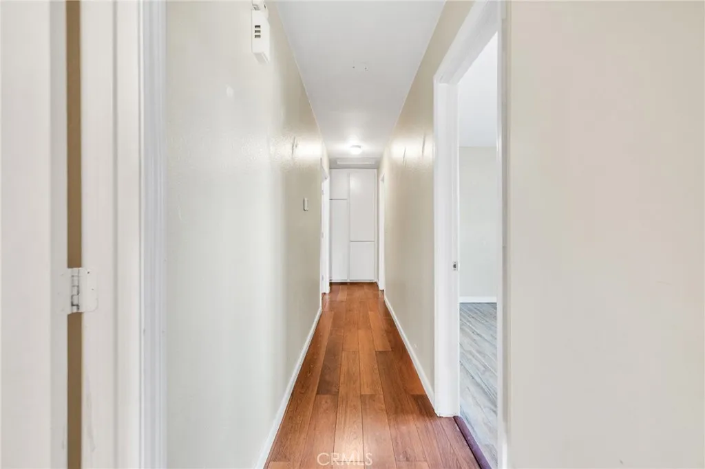 https://cdn.realtyfeed.com/cdn/127/306591218/841617792d71ee30c8ee971c10743831.webp