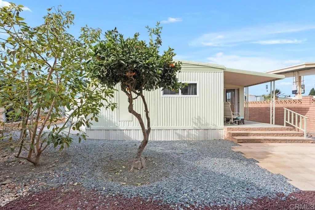 https://cdn.realtyfeed.com/cdn/127/306591252/028775aa9c2ed8275f24a1e06211dc28.webp