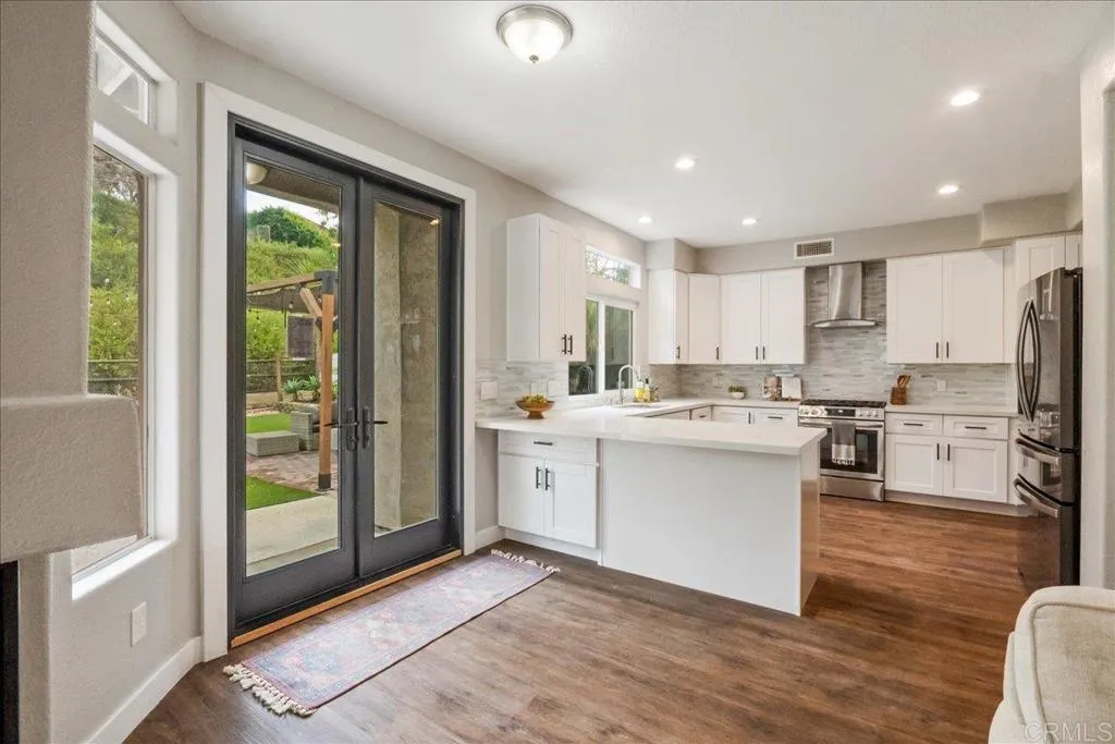 https://cdn.realtyfeed.com/cdn/127/306591318/ffe576cff440798222a352dbb3edc943.webp