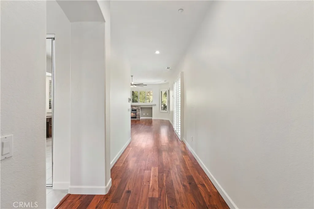 https://cdn.realtyfeed.com/cdn/127/306591381/30da709b424096200b92a5ca3ee1c0b5.webp