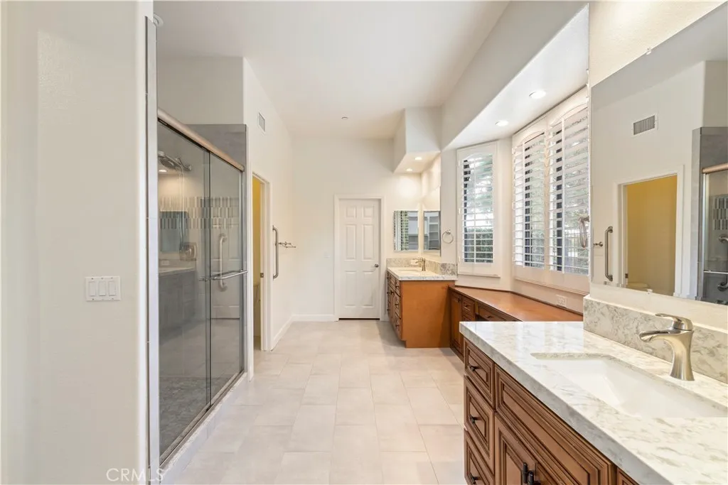 https://cdn.realtyfeed.com/cdn/127/306591381/7023be5590d19c86c44463b58a6f1942.webp