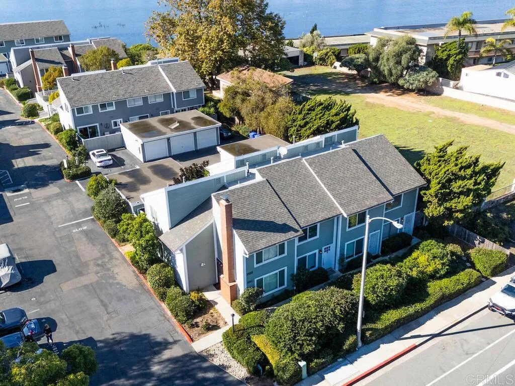 Photo #31: NDP2510967 Listing: Photo #31