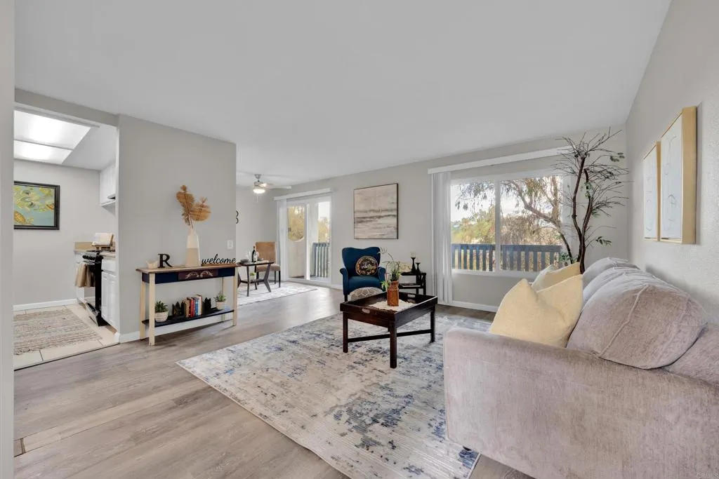 https://cdn.realtyfeed.com/cdn/127/306591442/5288dd55f566378693d9f4f858ca3faf.webp