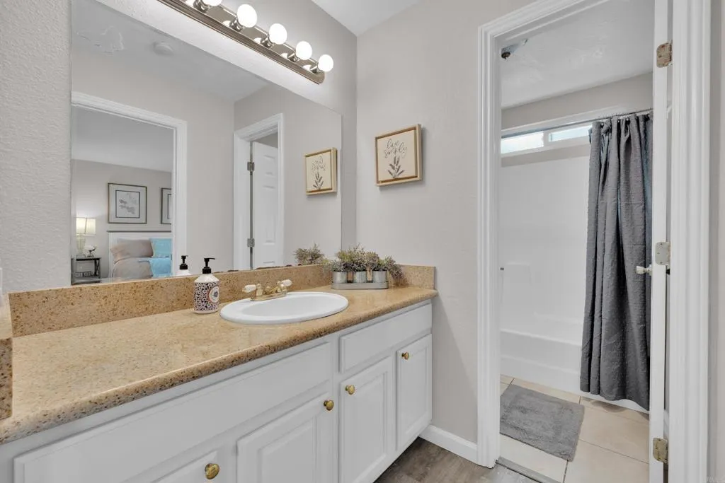 https://cdn.realtyfeed.com/cdn/127/306591442/708ed43cc69dfe94786b50da51e1775f.webp
