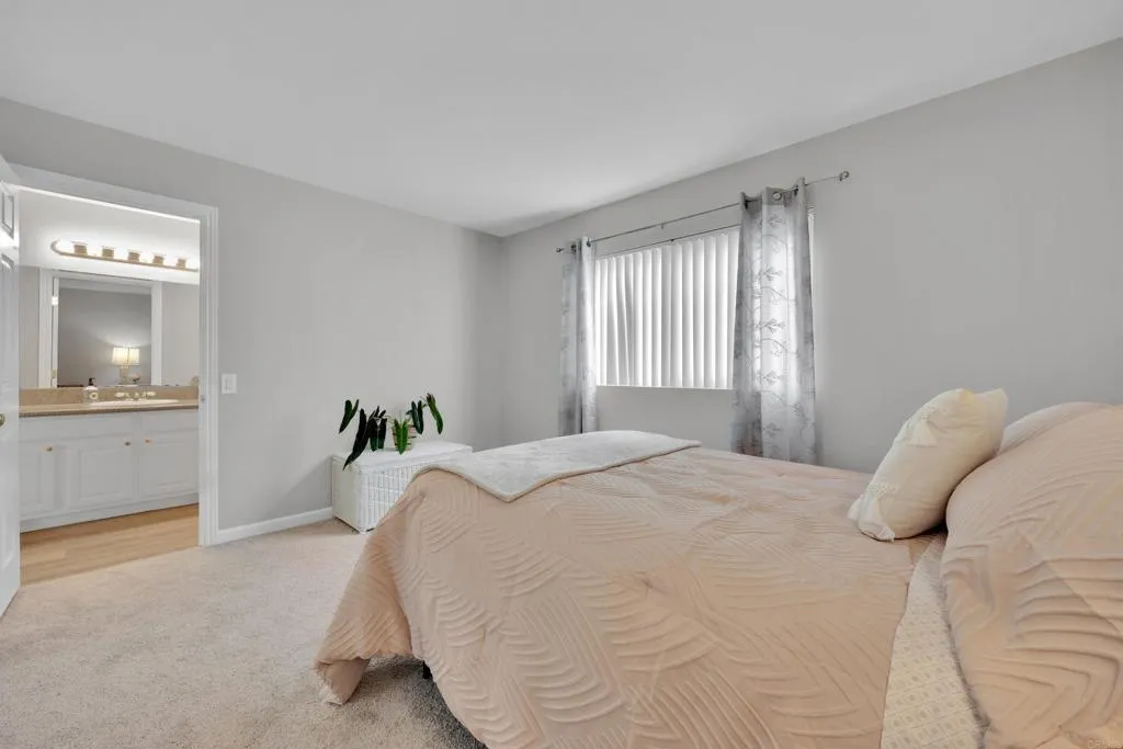 https://cdn.realtyfeed.com/cdn/127/306591442/d33dfff2be47a6036a7c8b3c82a28e3c.webp