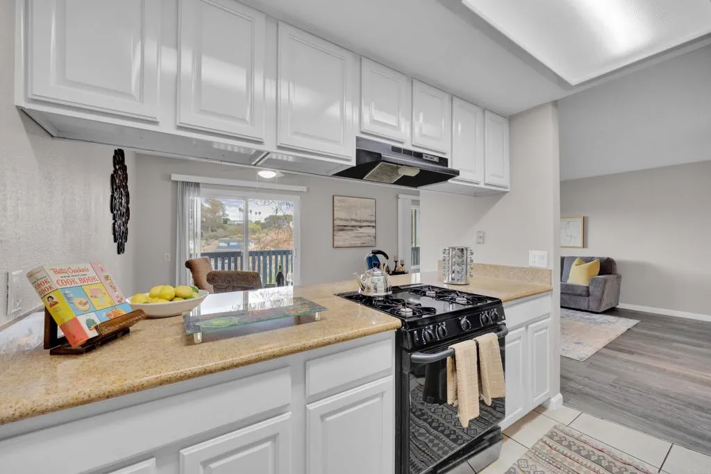 https://cdn.realtyfeed.com/cdn/127/306591442/d492e2356669f65e8cfce26c74148159.webp