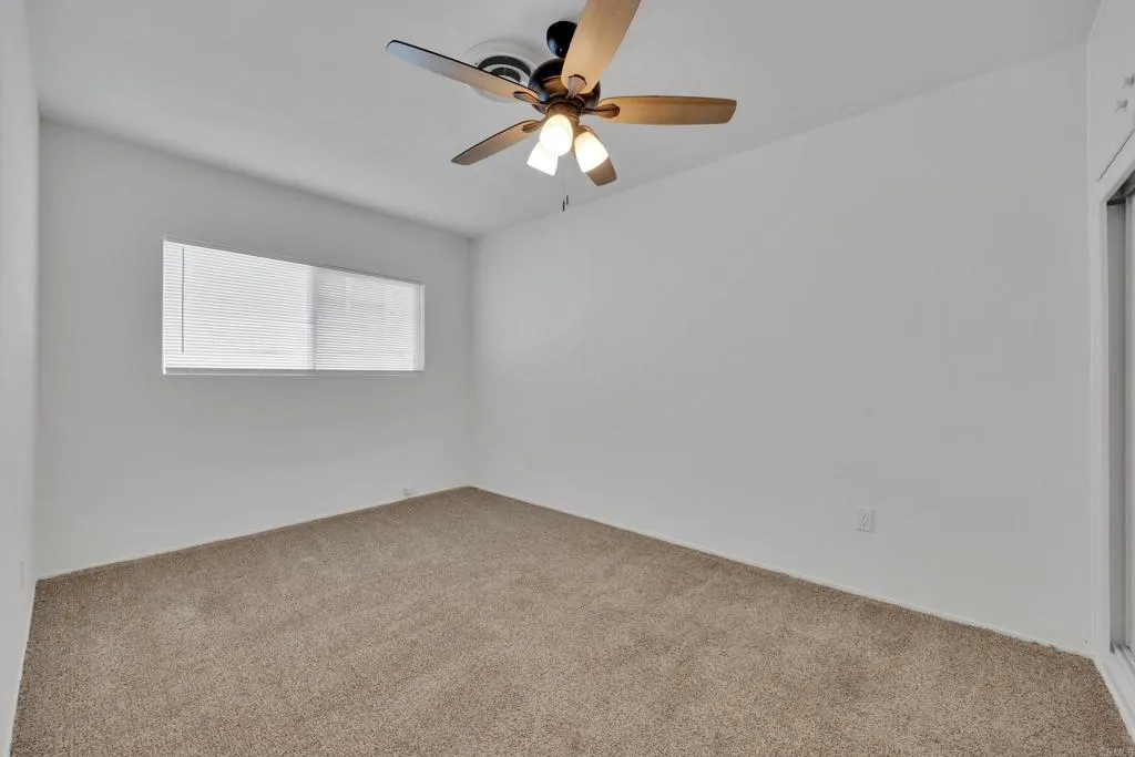 https://cdn.realtyfeed.com/cdn/127/306591480/2367425817621fa5909ba26d947ce023.webp