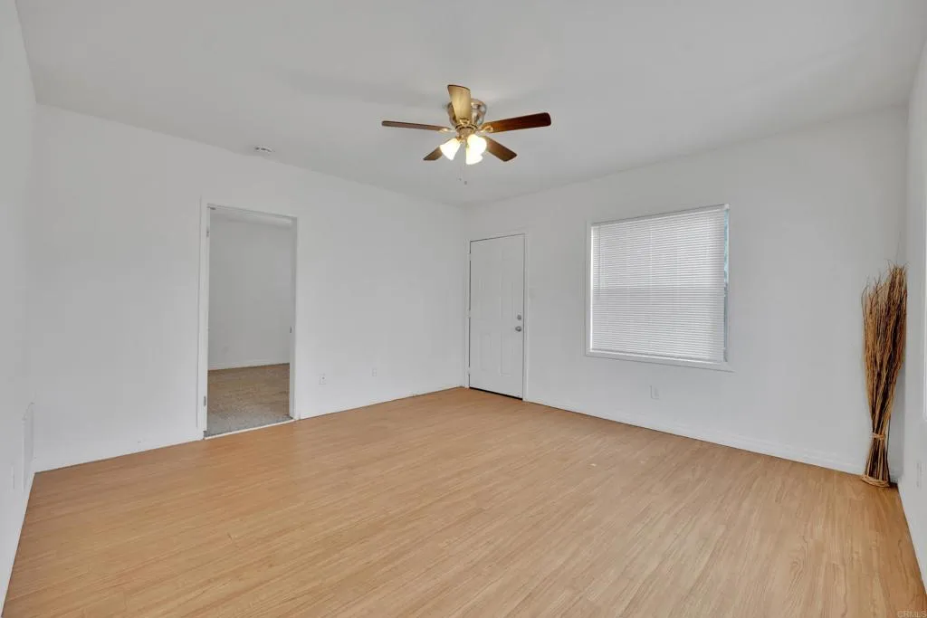 https://cdn.realtyfeed.com/cdn/127/306591480/d6ab759d1afb9e565a5f572342a75840.webp
