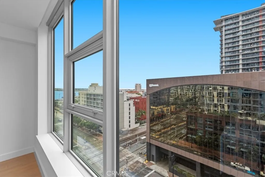 Photo #10: SW25262959 Listing: Photo #10