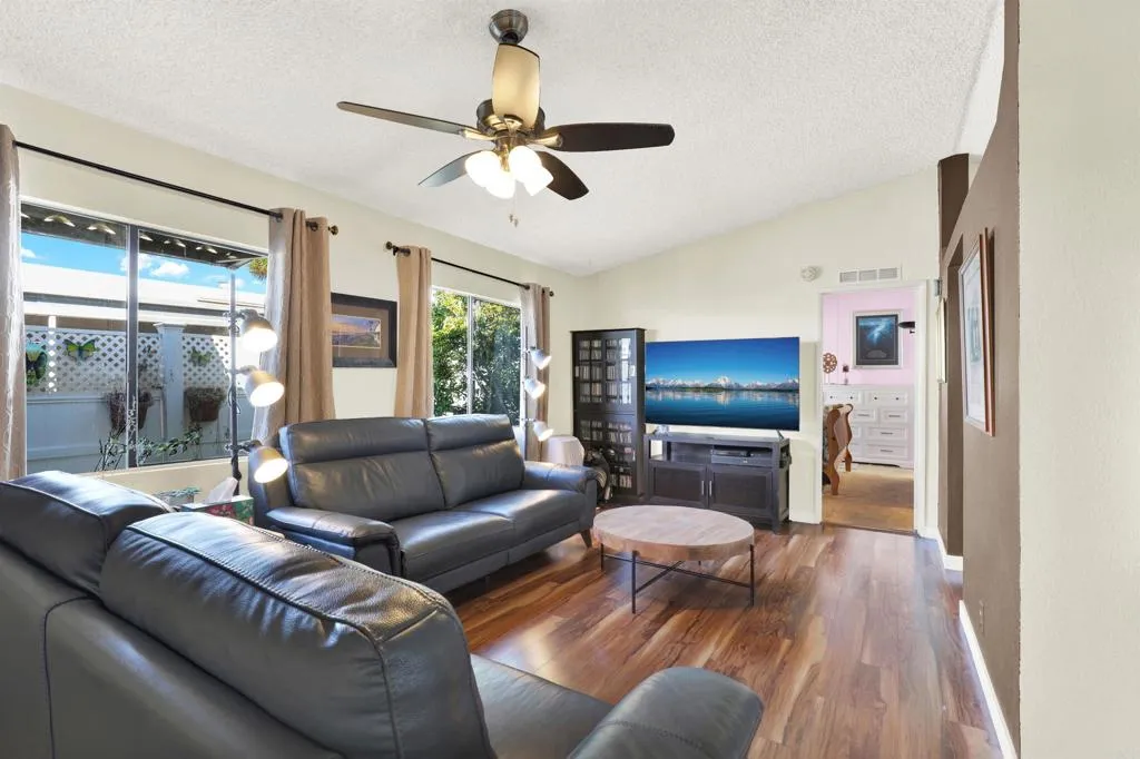 Homes $300,000 or Under