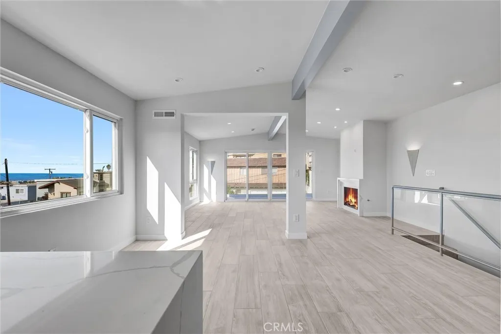 1210 1st Place, Hermosa Beach, CA 90254 - Photo 4 of 24, Hermosa Beach, CA