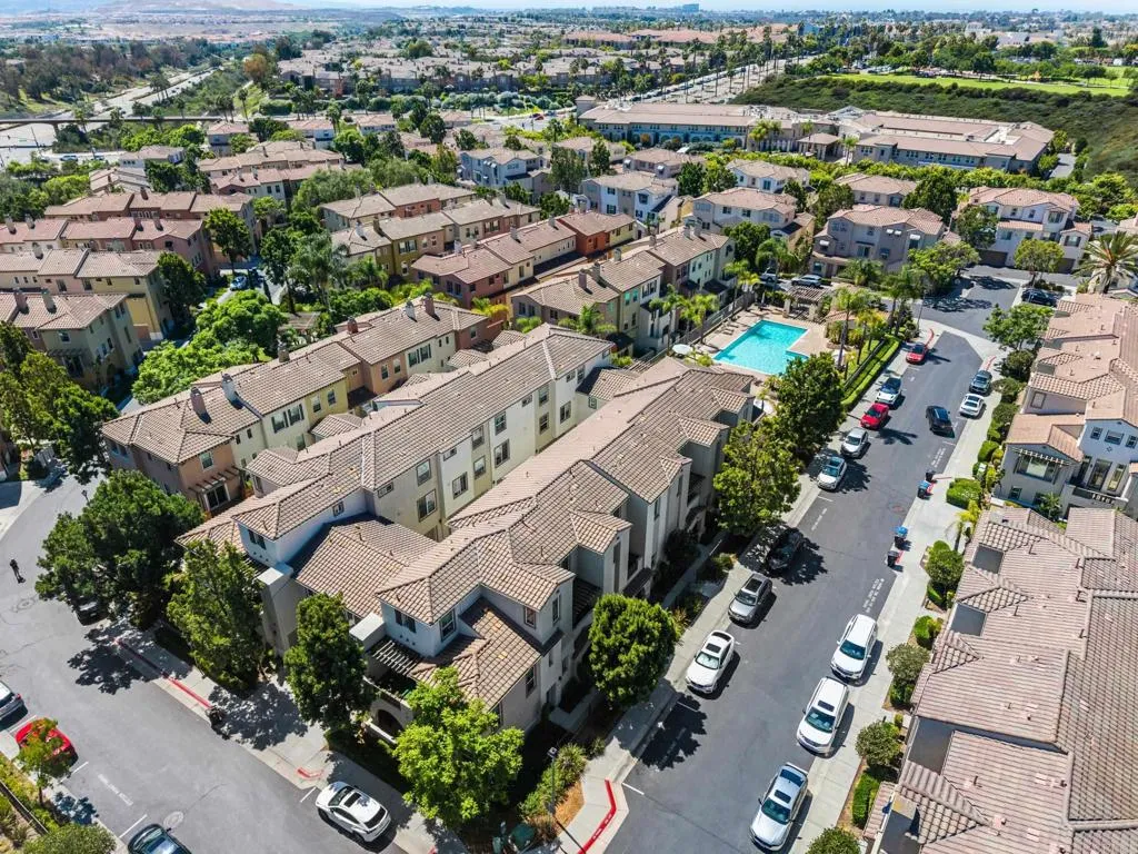 https://cdn.realtyfeed.com/cdn/127/306591580/412190c36466092b47c21d3d87af1e6e.webp